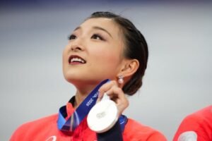 OLYMPICS/ Japan’s figure skating team silver felt like gold, says Sakamoto
                
                    February 9, 2026