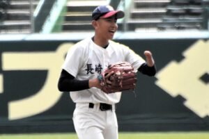 One-handed player fulfills dream at Koshien baseball tourney
                
                    March 19, 2026
                                        NEW