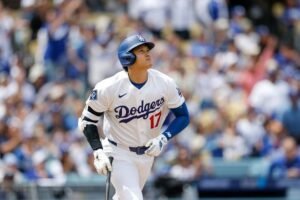 MLB/ After Ohtani hits 2nd straight leadoff homer, deGrom recovers to lead Rangers over Dodgers 5-2
            
                April 13, 2026