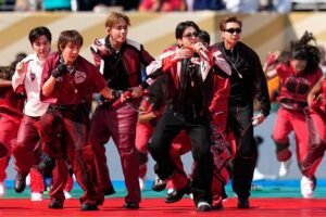 SOCCER/ Pop royalty graces World Cup stage
                
                    July 20, 2026